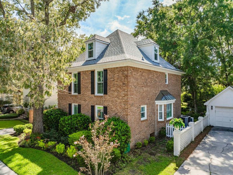995 Governors Rd, Mount Pleasant, SC 29464