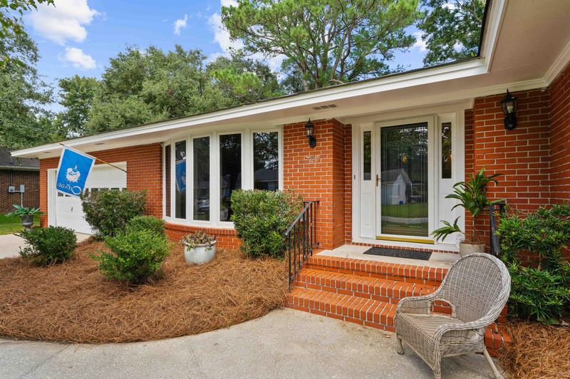 316 Susan Dr, Charleston, SC 29407