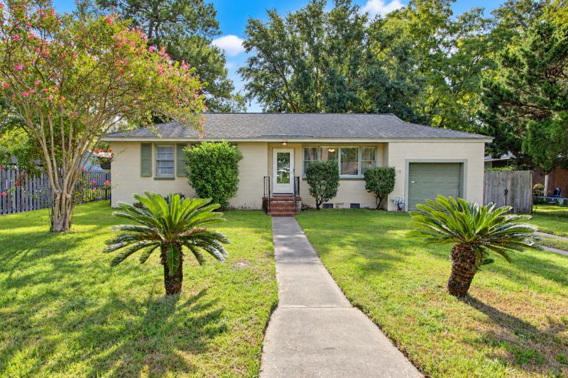 338 Stinson Dr, Charleston, SC 29407