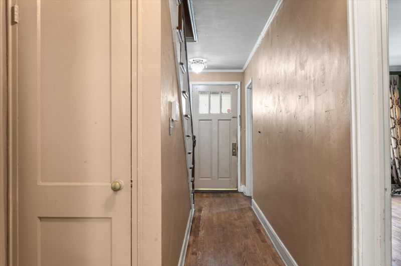 565 Savannah Hw, Charleston, SC 29407