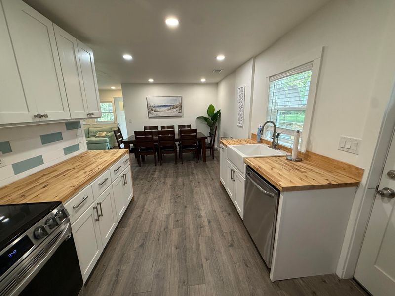 1429 Alma St, Charleston, SC 29407