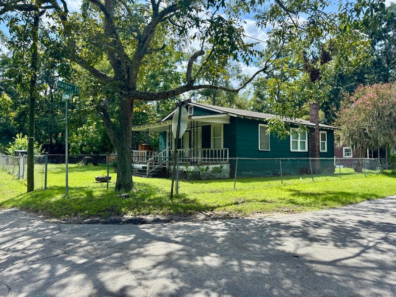 5067 Railroad Ave, North Charleston, SC 29406
