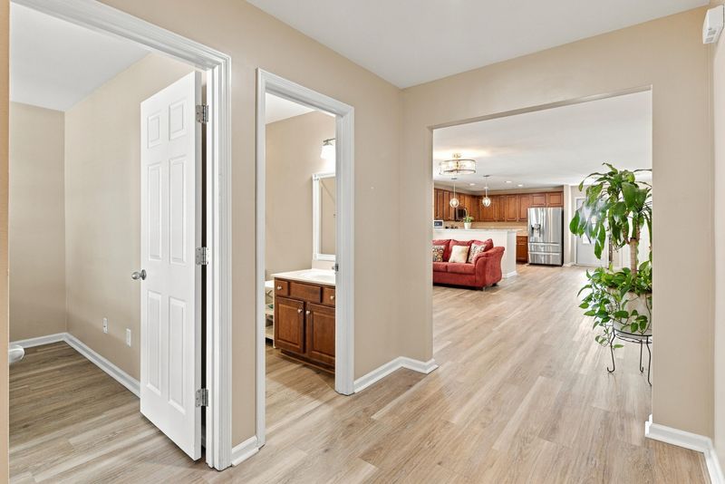 244 Loocock Dr, Goose Creek, SC 29445