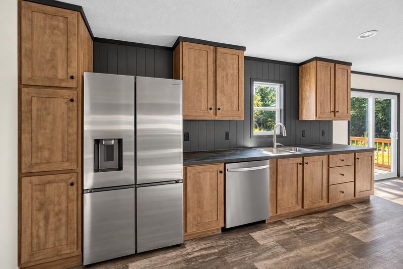 7443 Church Hill Rd, Hollywood, SC 29449