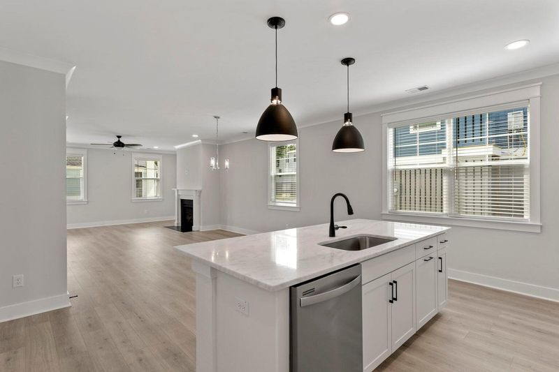 1122 Burkets Bend Ln, Charleston, SC 29492