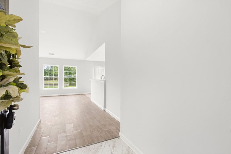 265 Avonshire Dr, Summerville, SC 29483