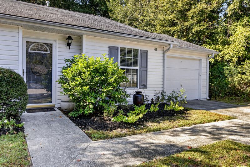 1565 Brianna Ln, Charleston, SC 29412
