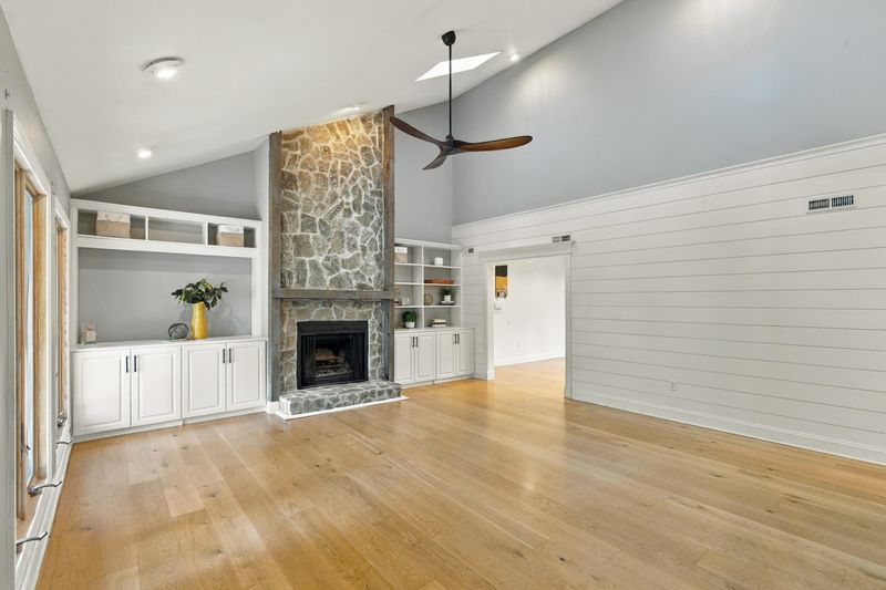 2321 Chairmaker Ct, Charleston, SC 29414