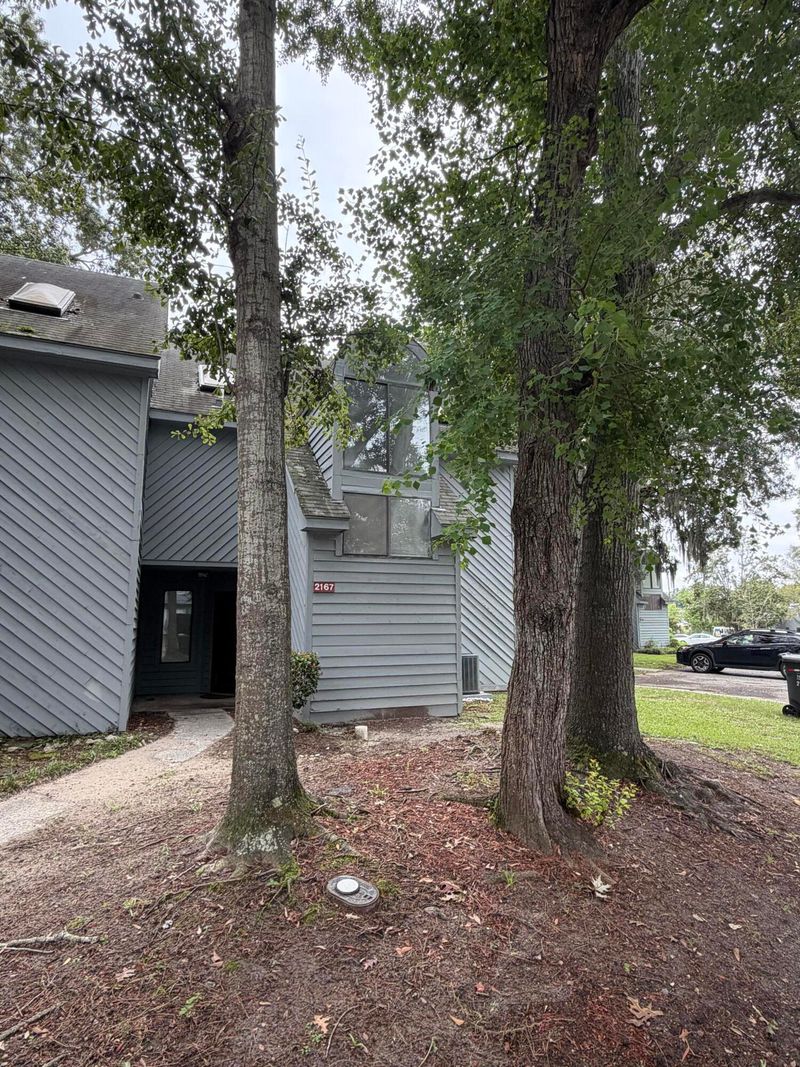 2167 Spoleto Ln, North Charleston, SC 29406