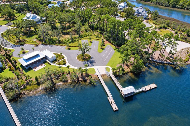 917 Fish Camp Rd, Charleston, SC 29492
