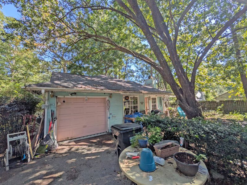 106 Sutherland Pl, Summerville, SC 29486