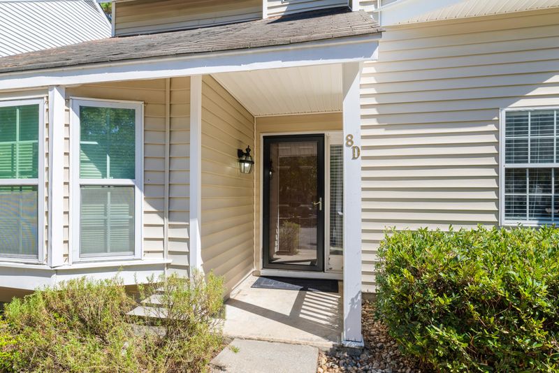 8 Townpark Ln #D, Charleston, SC 29412