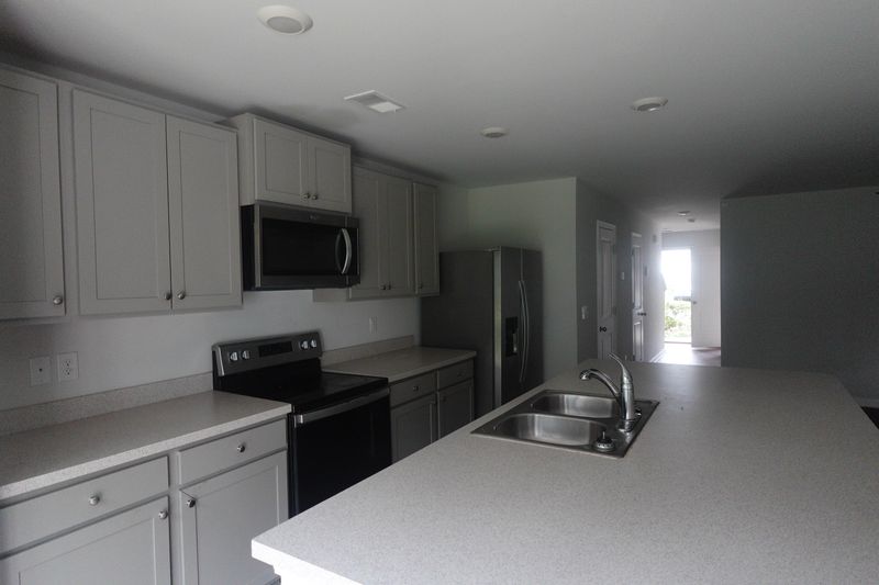 153 Rosefield Ct, Summerville, SC 29485