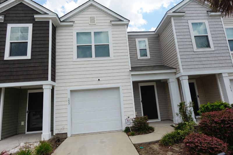 153 Rosefield Ct, Summerville, SC 29485