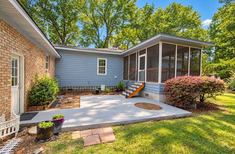 531 Carpenter St, Charleston, SC 29412