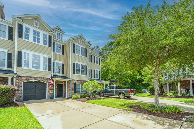 3676 Bagley Dr, Mount Pleasant, SC 29466