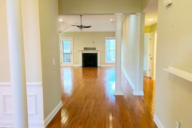 5444 Clairmont Ln, North Charleston, SC 29420