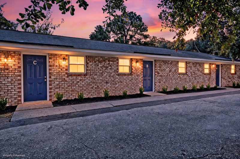 2706 Crestline Dr, North Charleston, SC 29405