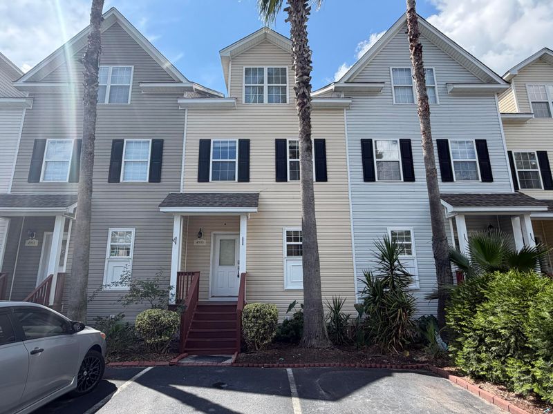 4933 Lake Palmetto Ln, North Charleston, SC 29418