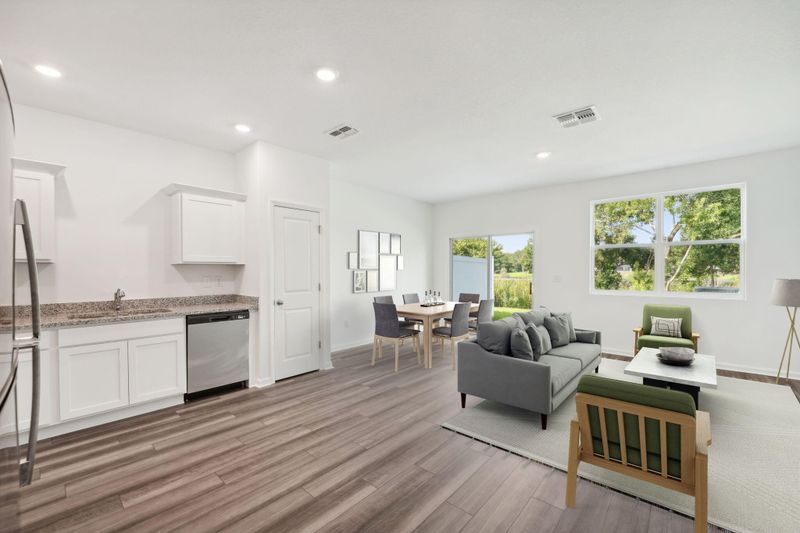 176 Halstead Dr, Moncks Corner, SC 29461