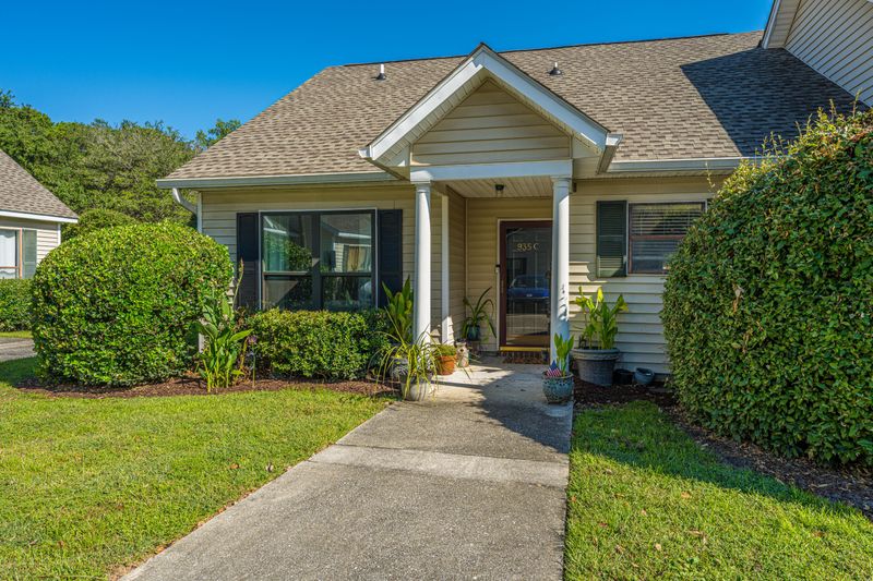 935 E Estates Blvd #Apt C, Charleston, SC 29414