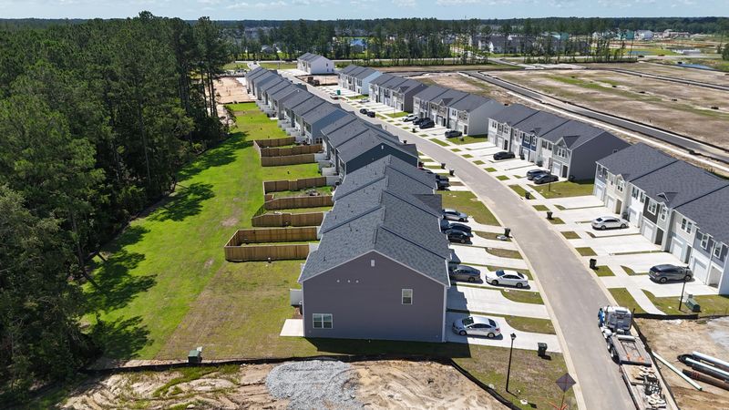 126 Cotton Leaf Blvd #5, Summerville, SC 29486