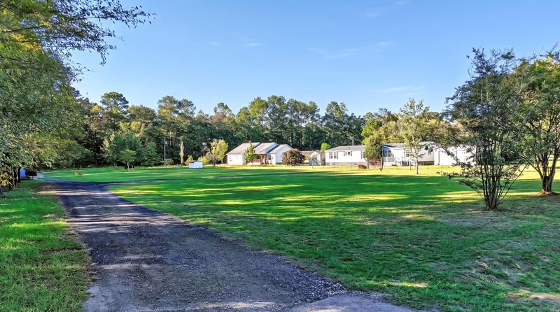159 Crest Ln, Saint Stephen, SC 29479