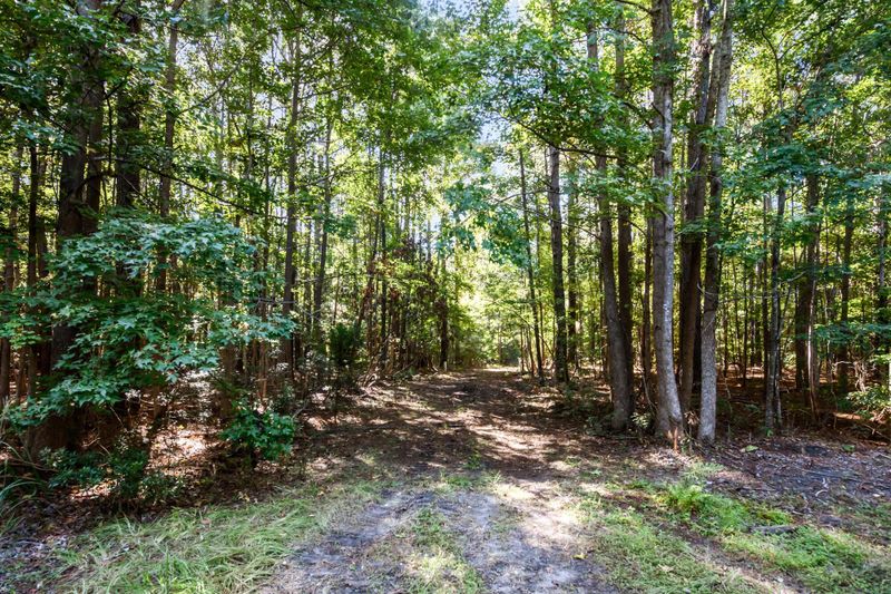 3745 Humbert Rd, Johns Island, SC 29455