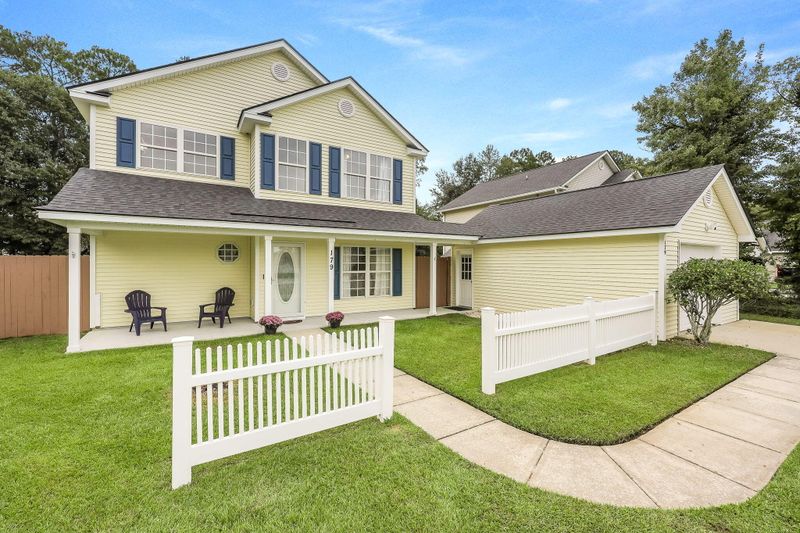 179 Moon Dance Ln, Summerville, SC 29483