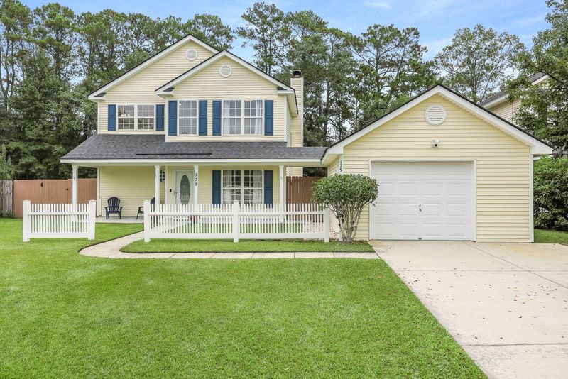 179 Moon Dance Ln, Summerville, SC 29483