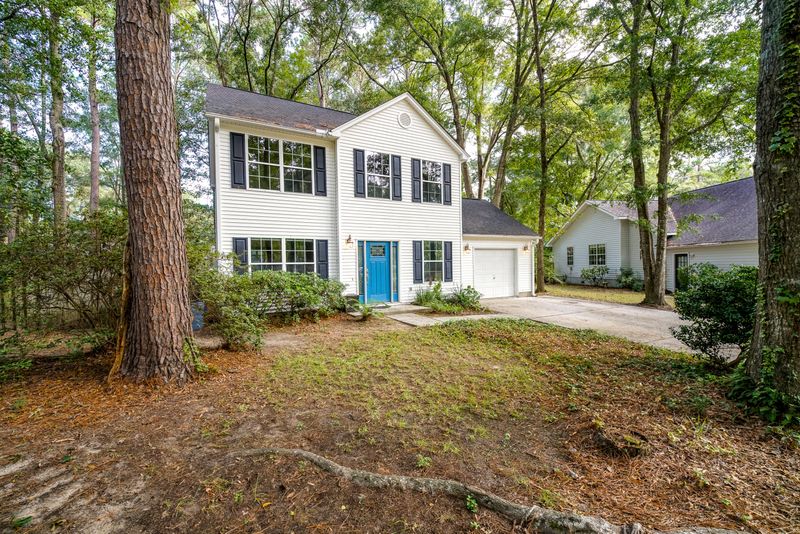 1952 Walkers Ferry Pl, Johns Island, SC 29455