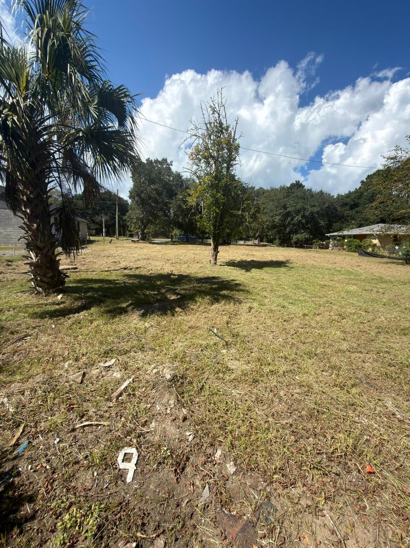 2751 Atlanta Dr, Mount Pleasant, SC 29466