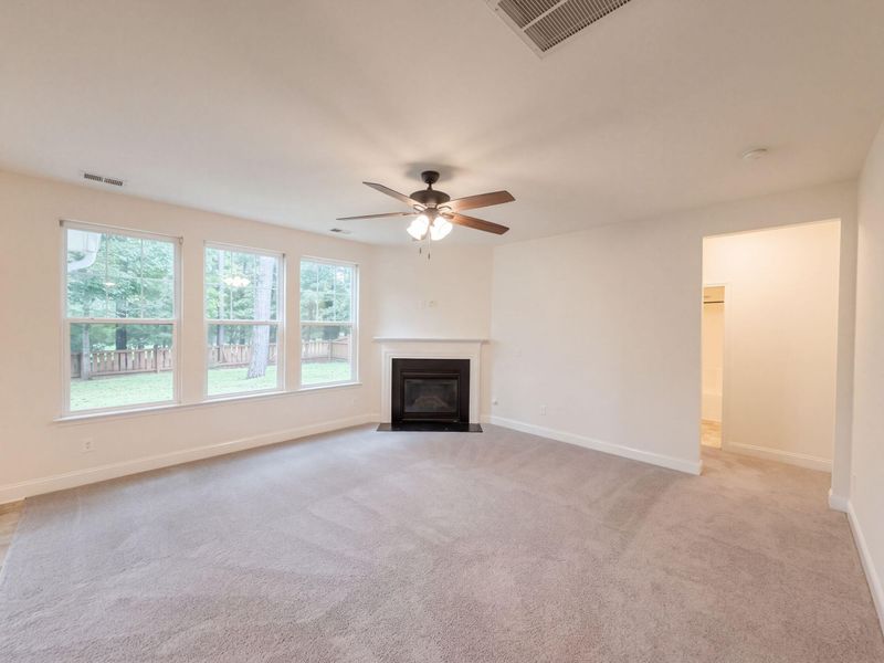 301 Freeland Way, Moncks Corner, SC 29461