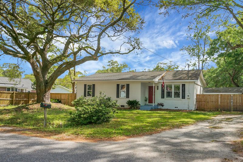 1010 Bradford Ave, Charleston, SC 29412