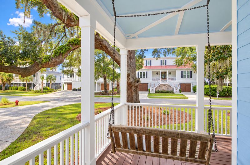 1420 Appling Dr, Mount Pleasant, SC 29464