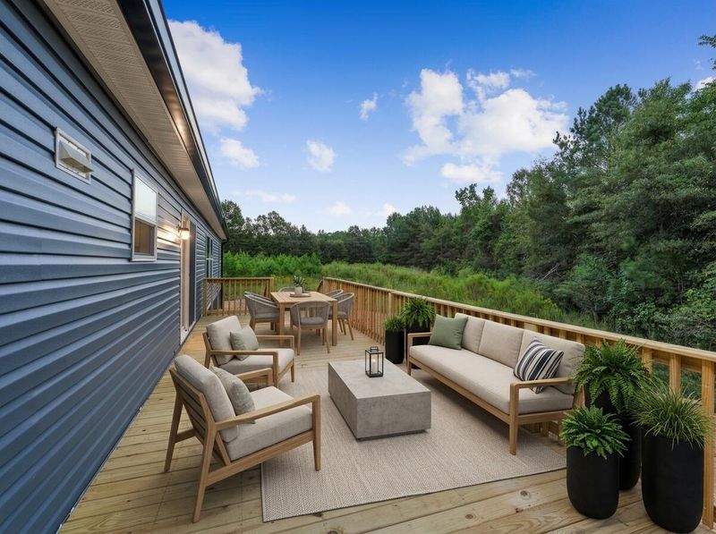 737 Sams Ridge Way, Bonneau, SC 29431