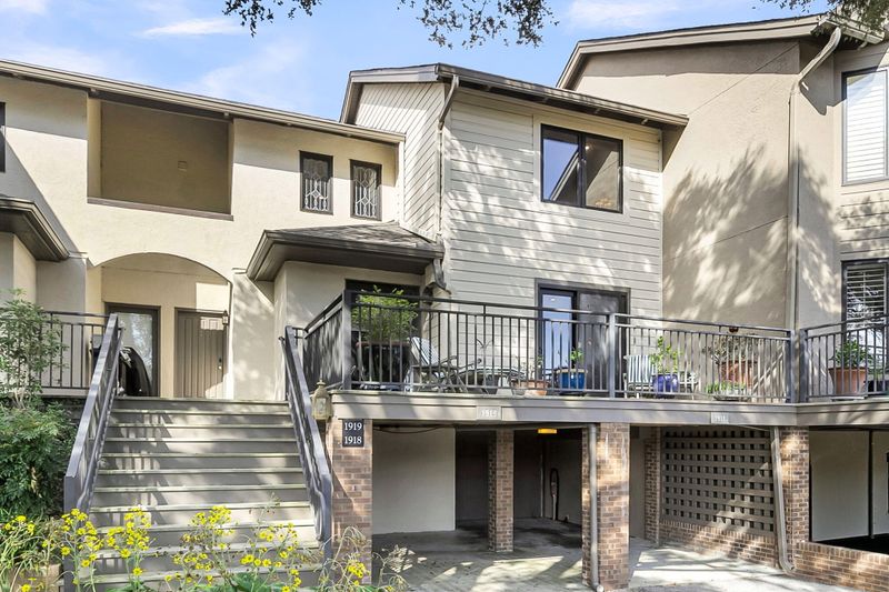 1918 Marsh Oak Ln, Seabrook Island, SC 29455