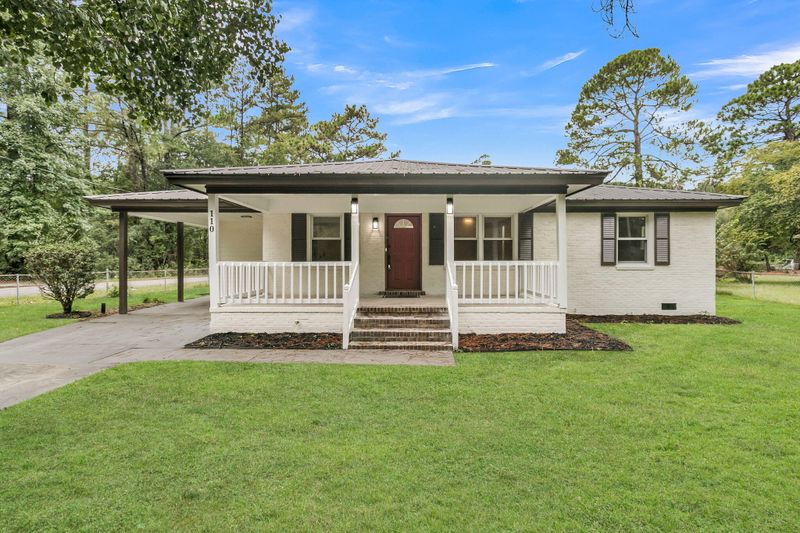 110 King St, Walterboro, SC 29488