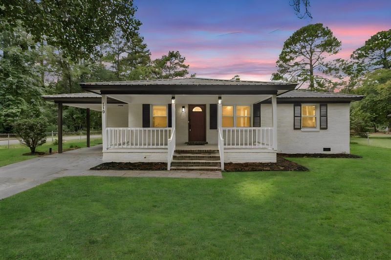 110 King St, Walterboro, SC 29488