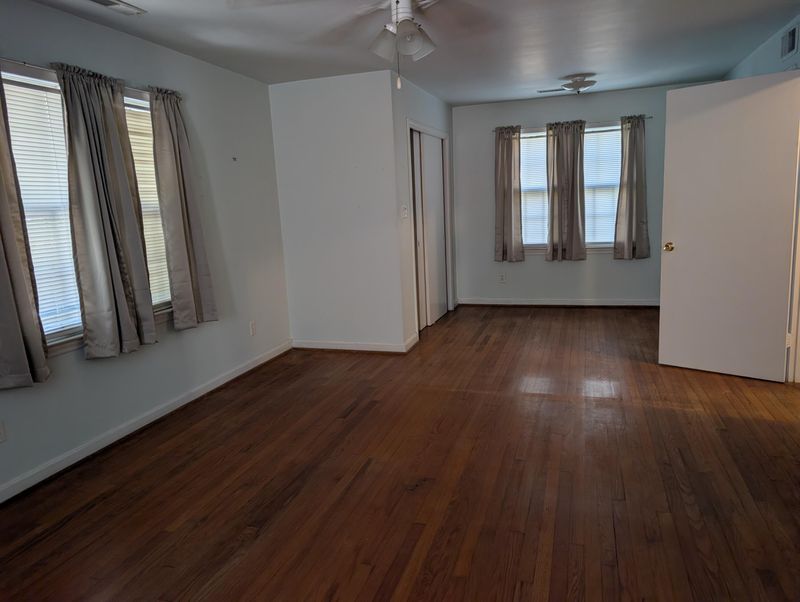 525 Pelzer Dr, Mount Pleasant, SC 29464