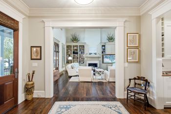 126 W Shipyard Rd, Mount Pleasant, SC 29464