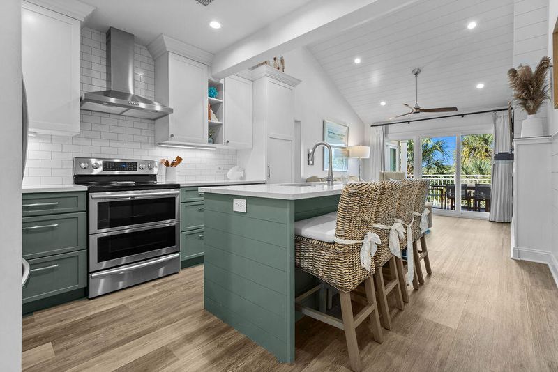 2904 Atrium Villa Dr #4, Seabrook Island, SC 29455