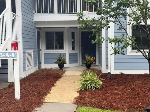 855 Sandlake Dr #C, Mount Pleasant, SC 29464