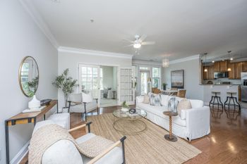 2000 Belle Isle Ave #304, Mount Pleasant, SC 29464