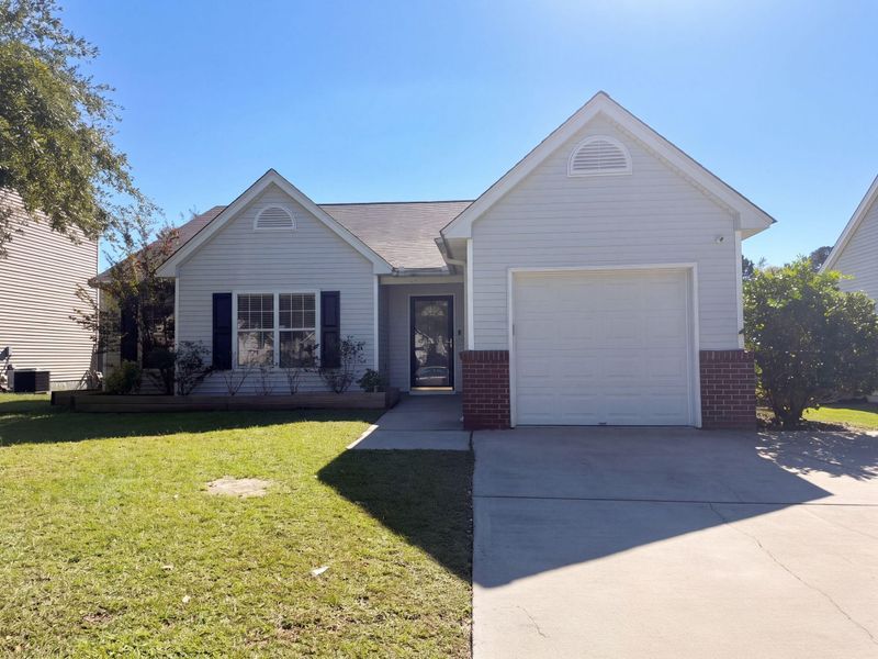 5138 Thornton Dr, Summerville, SC 29485