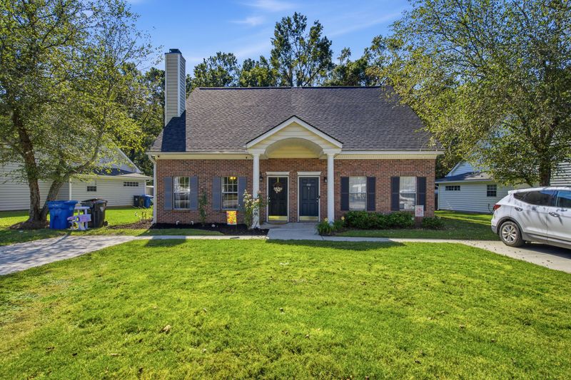 9244 Ayscough Rd, Summerville, SC 29485