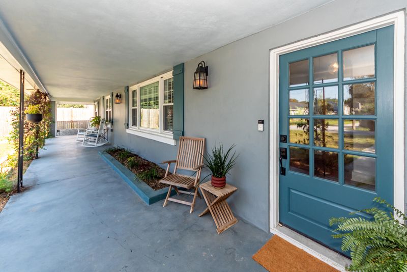 818 Jordan St, Charleston, SC 29412