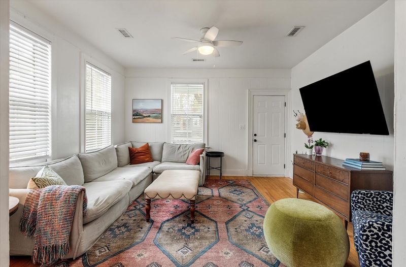 26 Gordon St, Charleston, SC 29403
