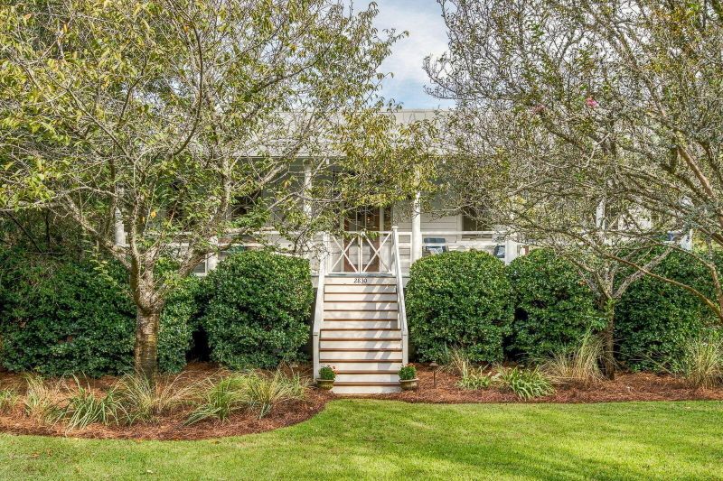 2830 Middle St, Sullivans Island, SC 29482