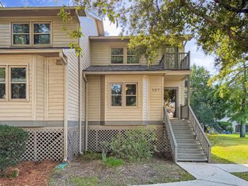 127 River Breeze Dr #32, Charleston, SC 29407